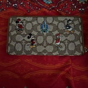 DISNEY X COACH WALLET